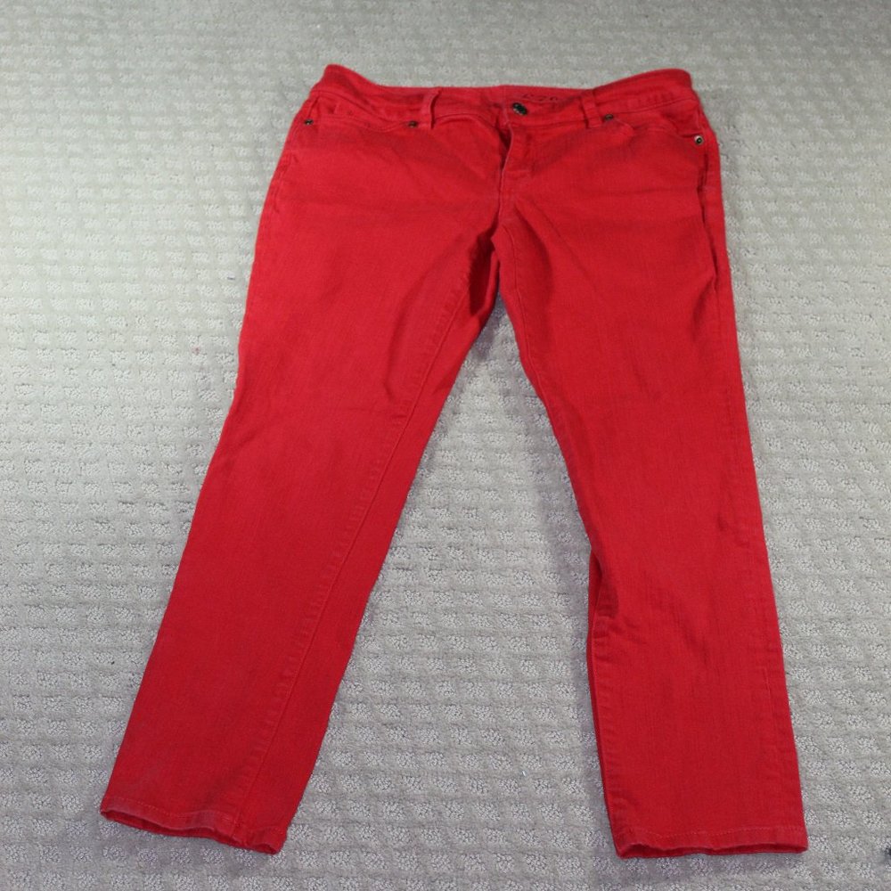 The Limited Size Small Denim Red 678 Tapered Jeans